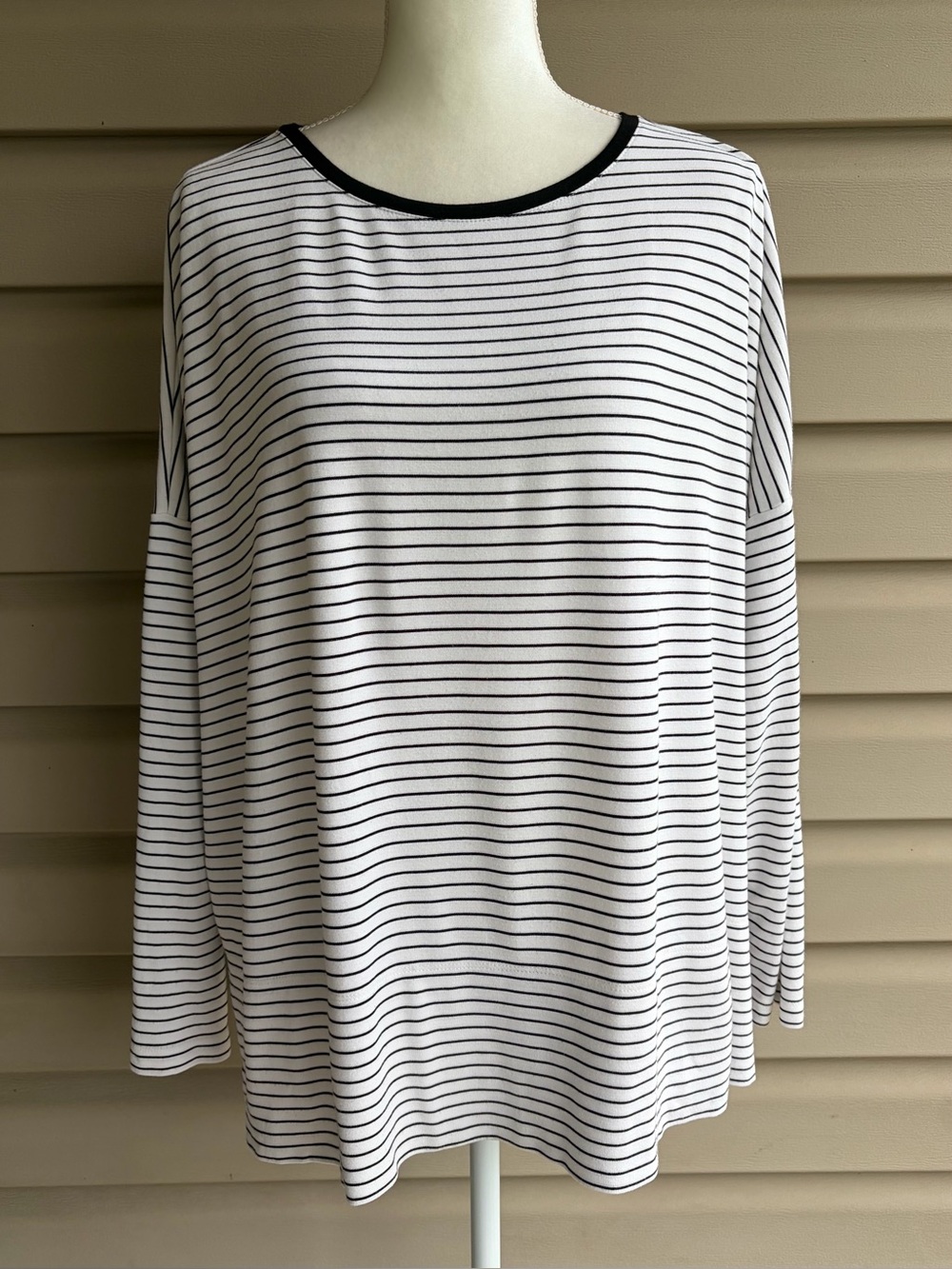 •LOFT• Black/White Striped Drop Shoulder Relaxed Fit Top - Size XL